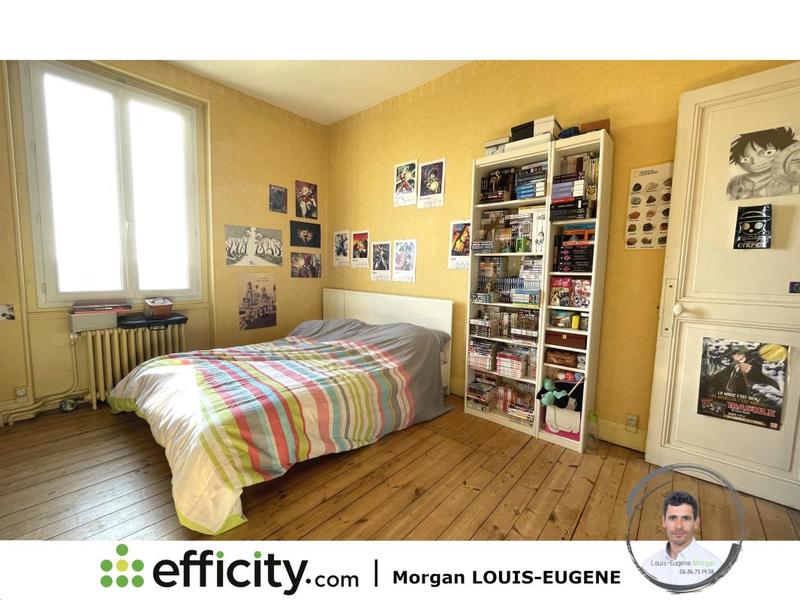 Maison - 272 m² - 8 pièces