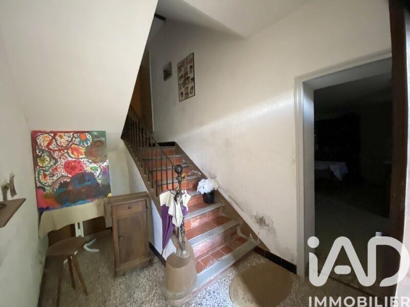 Maison - 234 m² - 7 pièces