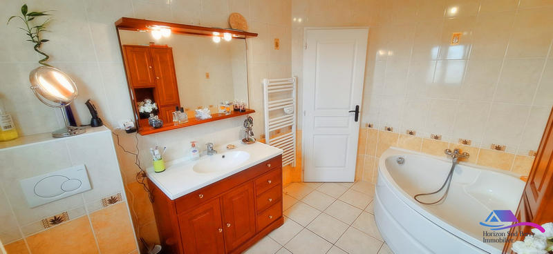 Maison contemporaine - 128 m² - 4 pièces