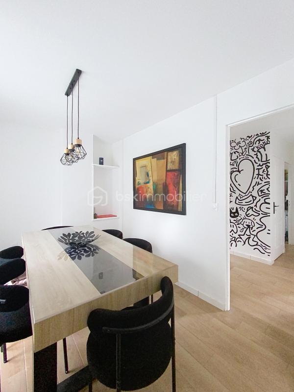 Maison traditionnelle - 135 m² - 7 pièces