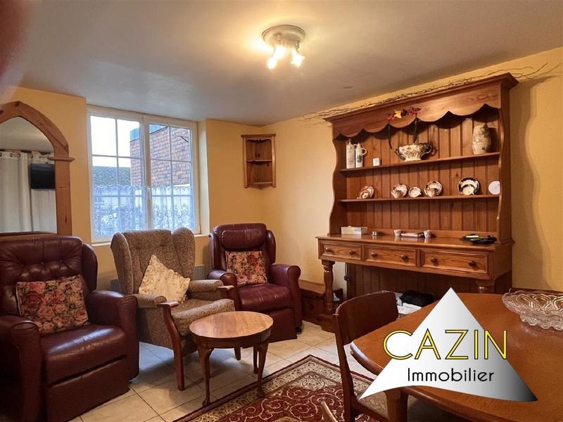 Maison - 60 m² - 9 pièces