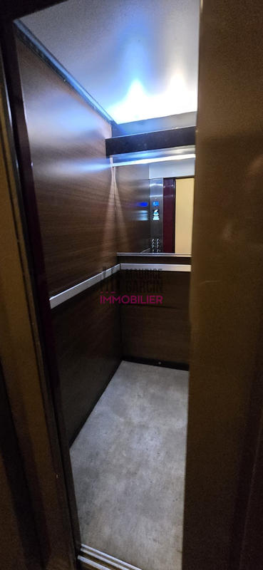 Appartement - 95 m² - 5 pièces