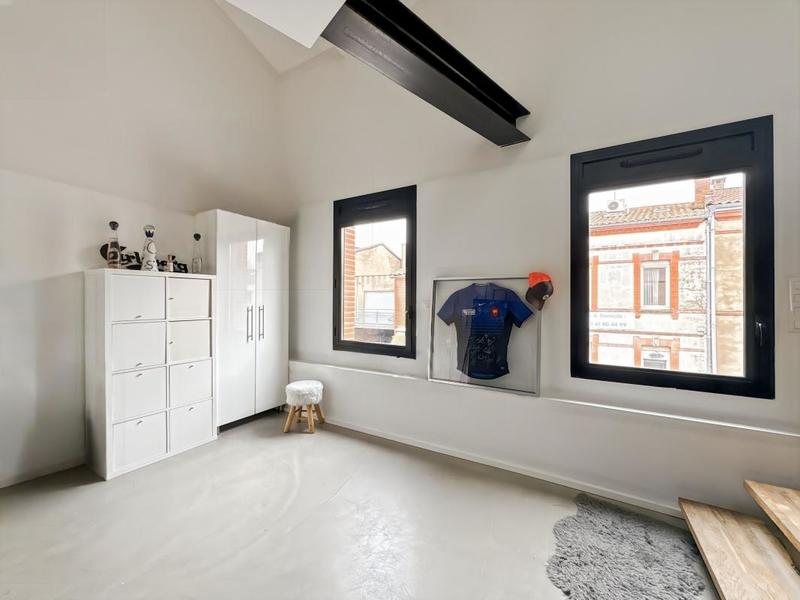 Maison de ville - 260 m² - 6 pièces