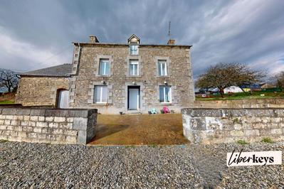 Maison en pierre - 88 m² - 4 pièces