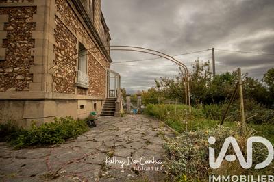 Maison de maîtres - 246 m² - 10 pièces