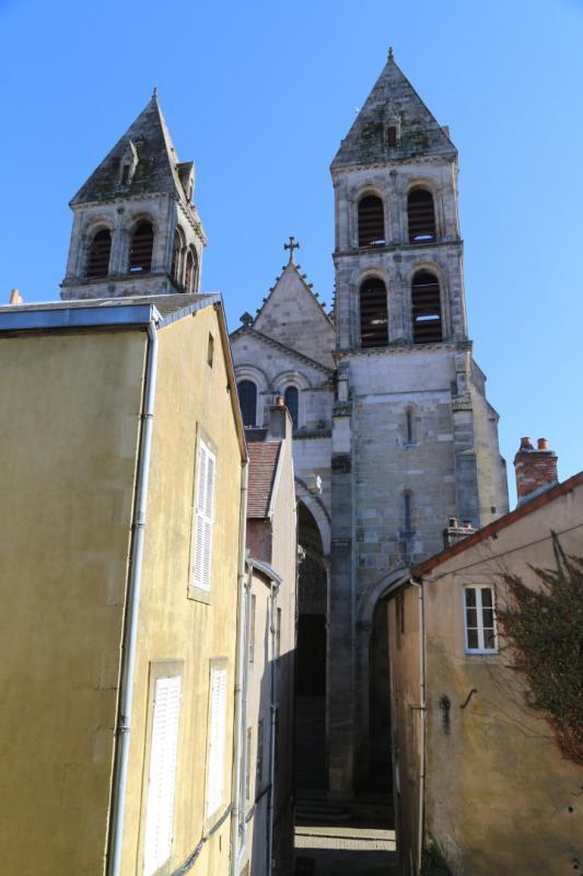 Maison - 350 m² - 13 pièces