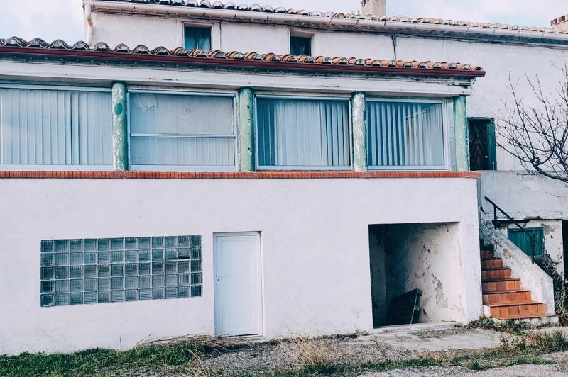 Local commercial - 331 m² - 9 pièces