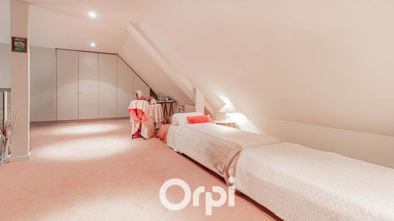 Appartement - 128 m² - 4 pièces