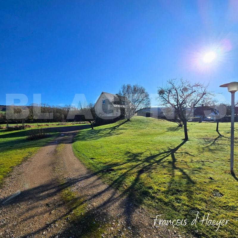 Maison traditionnelle - 110 m² - 6 pièces