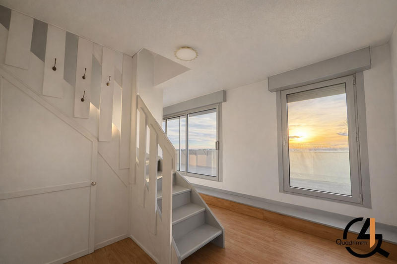 Duplex - 84 m² - 4 pièces