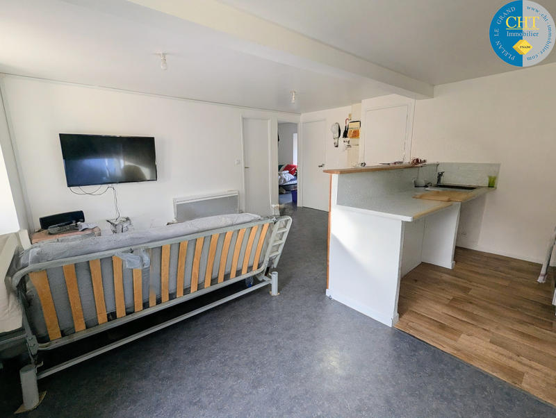 Appartement - 142 m² - 9 pièces