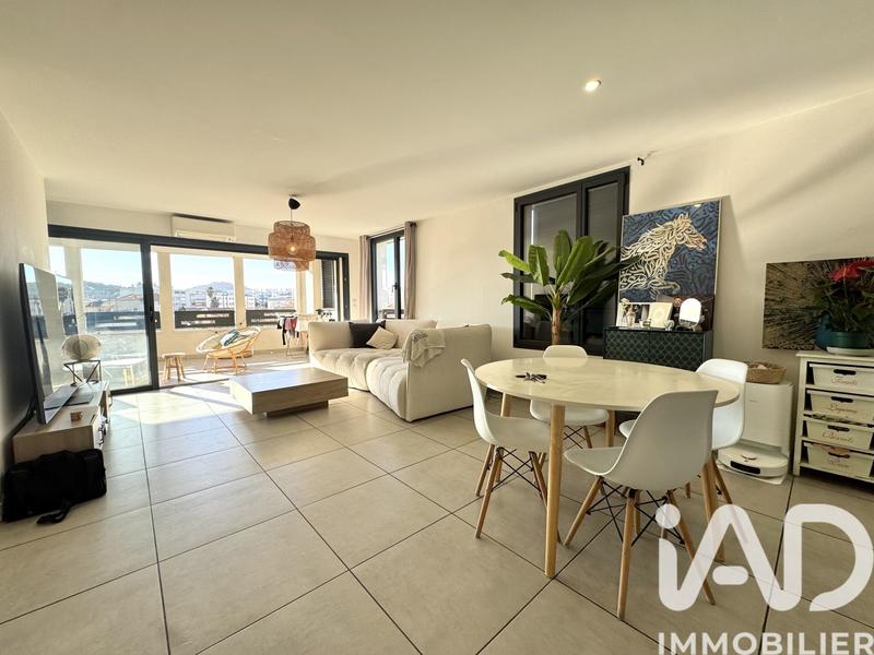 Appartement - 66 m² - 3 pièces