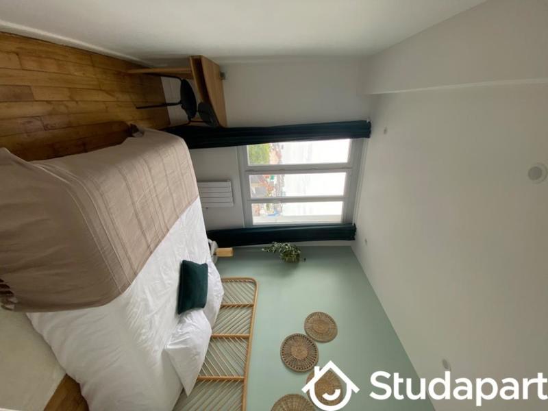 Chambre - 12 m² - 1 pièce