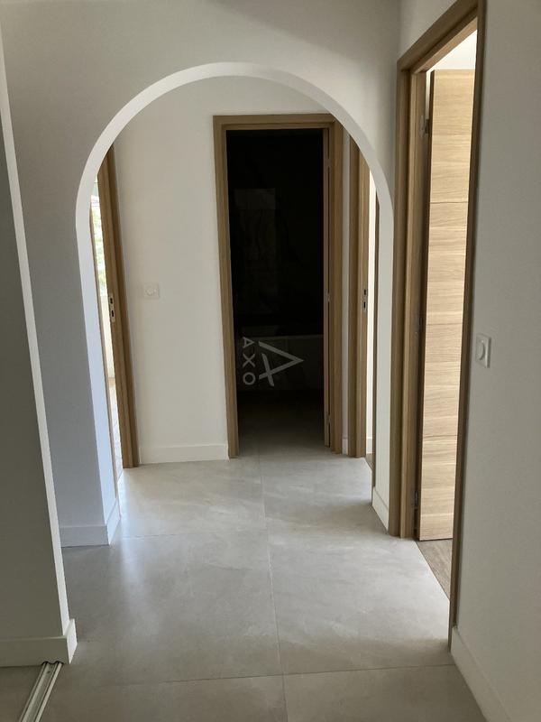 Appartement ancien - 110 m² - 4 pièces