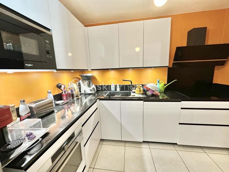 Appartement - 101 m² - 5 pièces