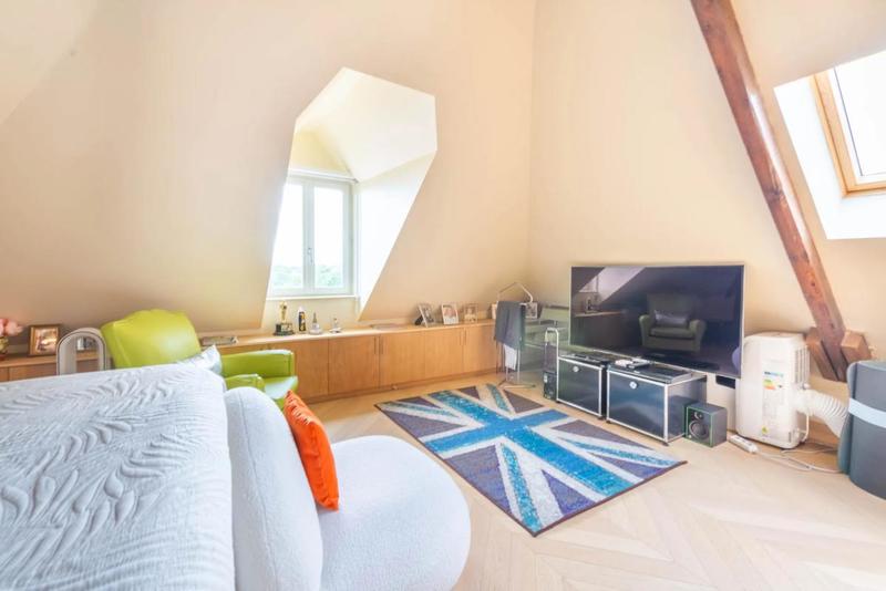 Appartement - 120 m² - 4 pièces