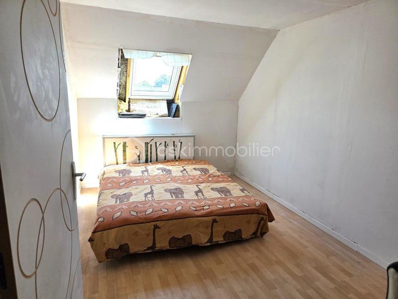 Maison - 81 m² - 6 pièces