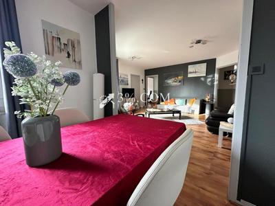 Appartement - 89 m² - 5 pièces