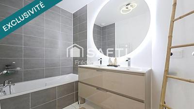 Maison - 99 m² - 4 pièces