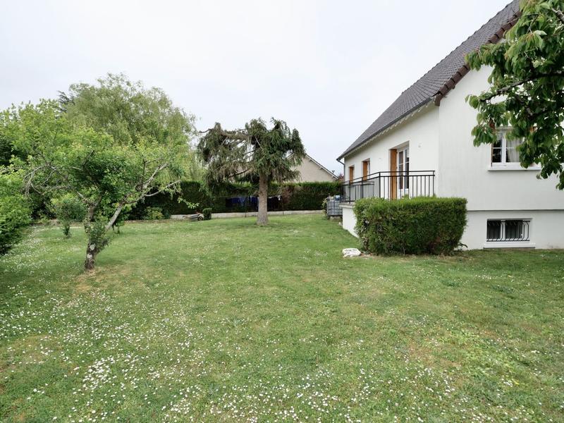 Maison - 130 m² - 8 pièces