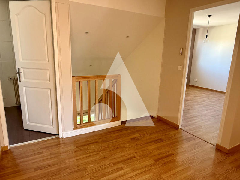 Maison - 128 m² - 6 pièces