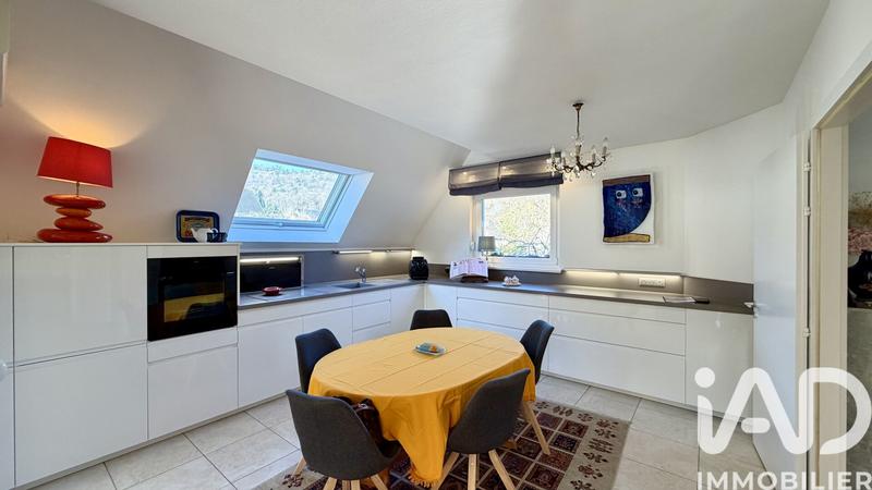 Maison - 135 m² - 6 pièces