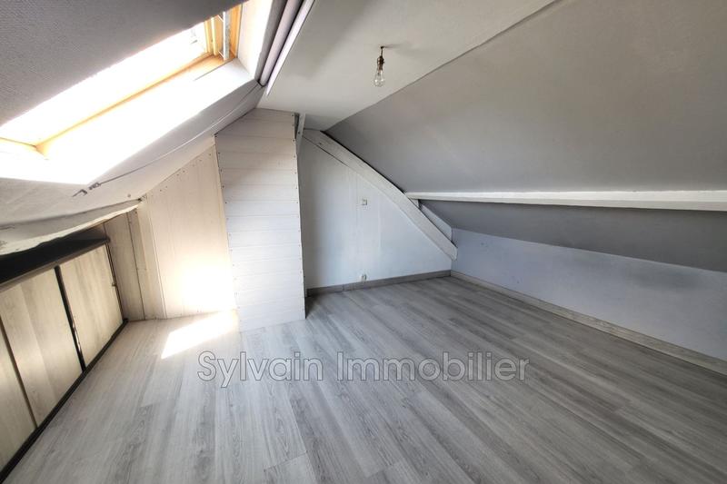 Maison - 65 m² - 6 pièces