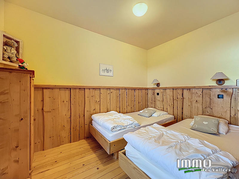 Maison - 408 m² - 10 pièces