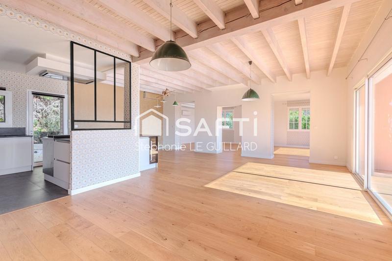 Villa - 159 m² - 6 pièces