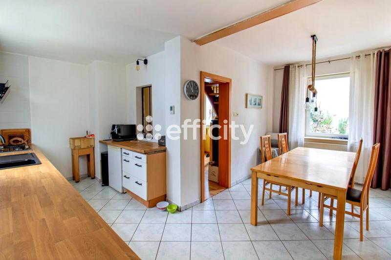 Maison - 164 m² - 7 pièces