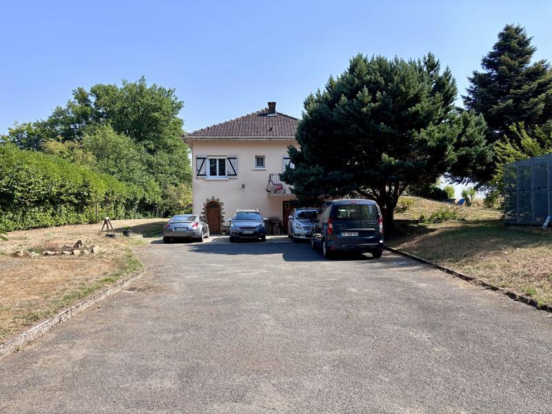 Maison - 130 m² - 4 pièces