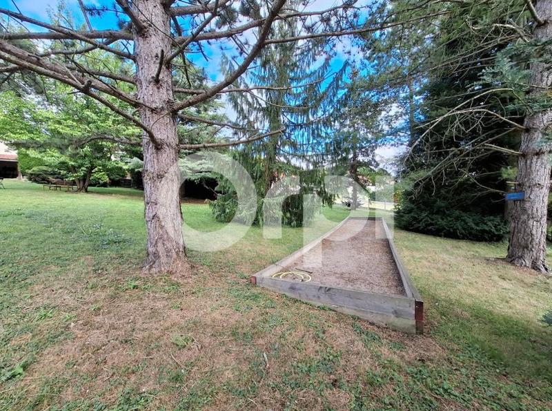 Maison - 151 m² - 6 pièces