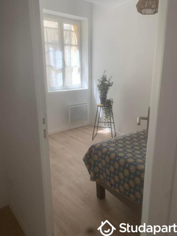 Chambre - 10 m² - 1 pièce