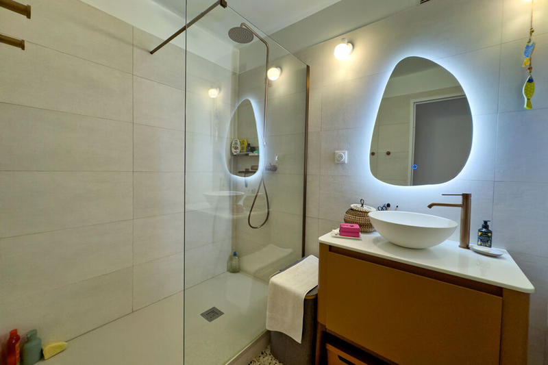 Appartement - 79 m² - 4 pièces