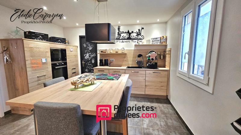 Maison - 90 m² - 4 pièces