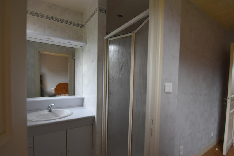 Maison - 200 m² - 7 pièces