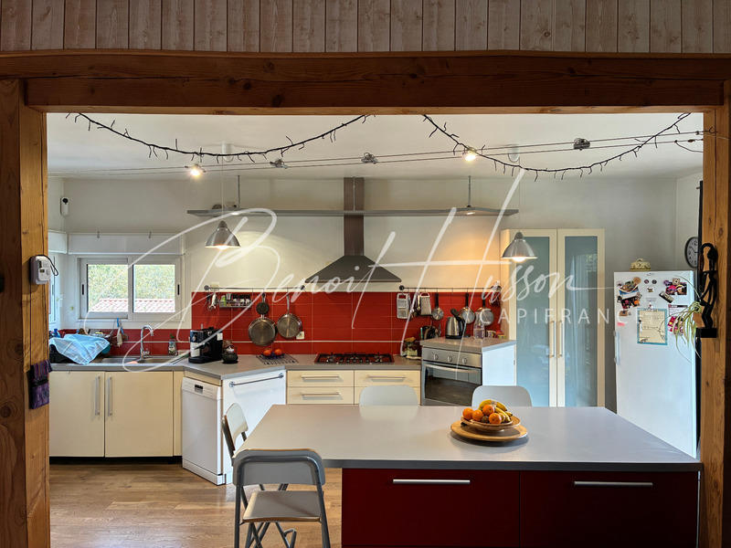 Maison de bois - 176 m² - 6 pièces