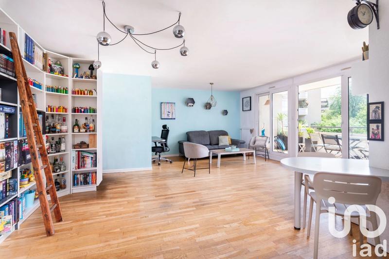 Appartement - 86 m² - 3 pièces