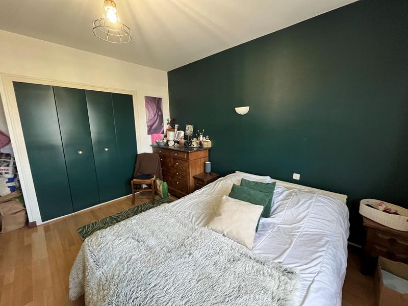 Maison traditionnelle - 186 m² - 9 pièces