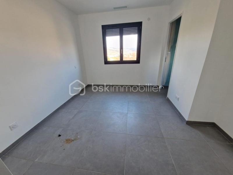 Maison - 135 m² - 4 pièces