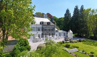 Château - 350 m² - 10 pièces