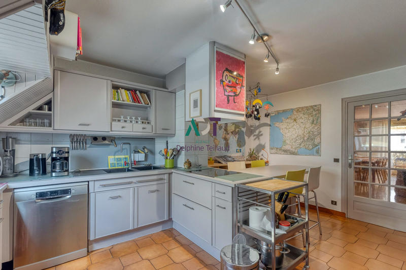 Appartement - 125 m² - 5 pièces