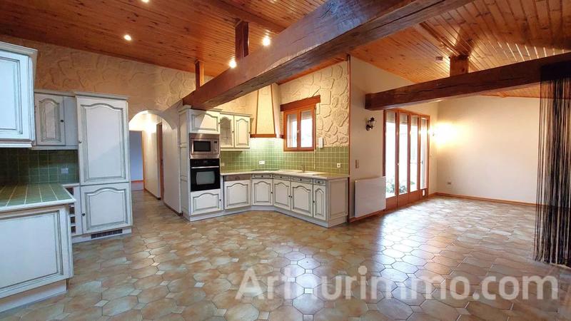 Maison - 84 m² - 3 pièces