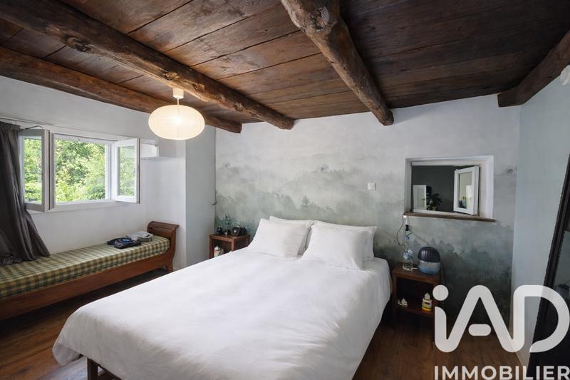 Appartement - 173 m² - 7 pièces