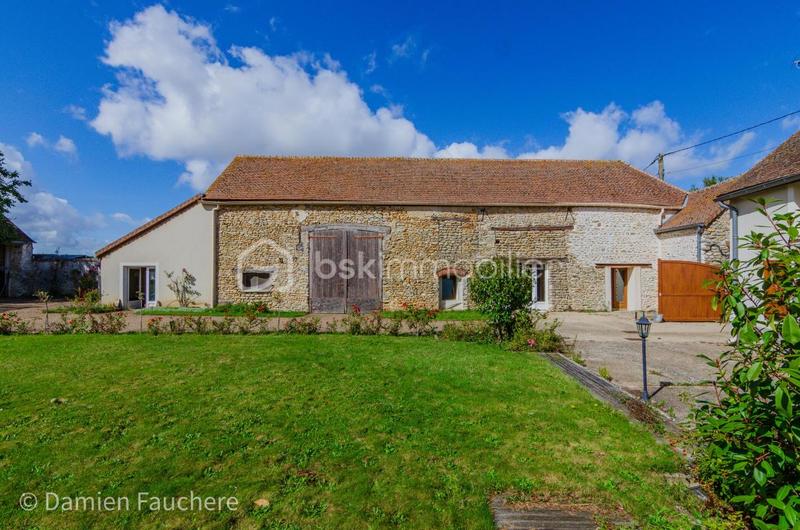 Corps de ferme - 340 m² - 11 pièces