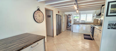 Maison - 187 m² - 6 pièces