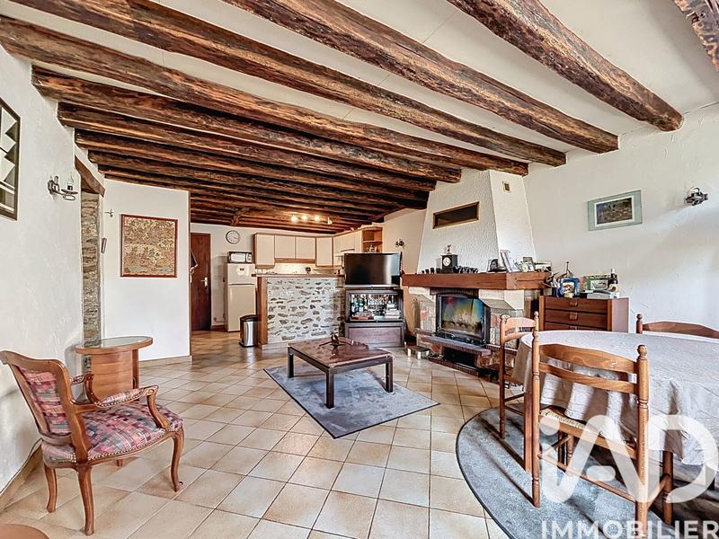 Maison - 138 m² - 8 pièces