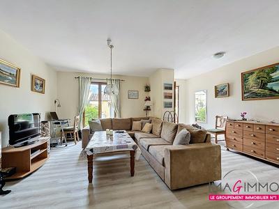 Maison - 104 m² - 4 pièces