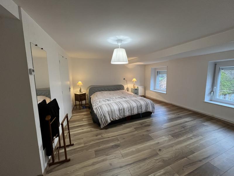 Maison - 200 m² - 7 pièces