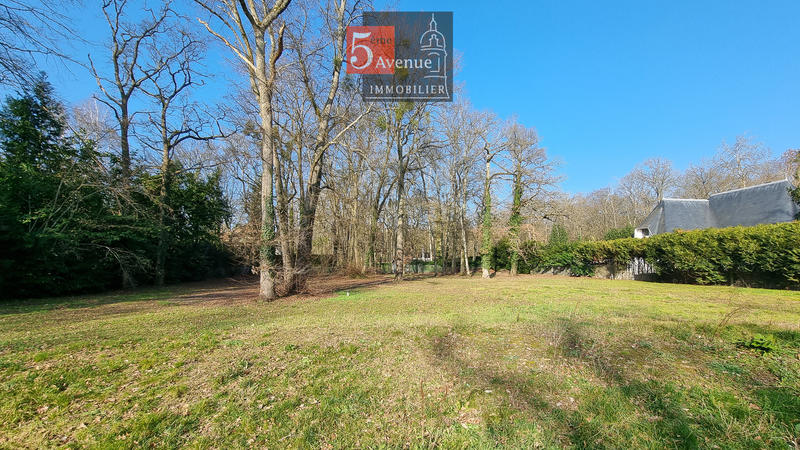 Maison - 450 m² - 9 pièces